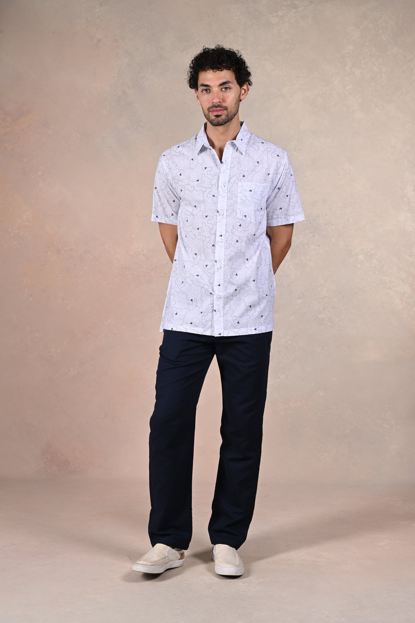 Laid-back Luxe White Mood shirt