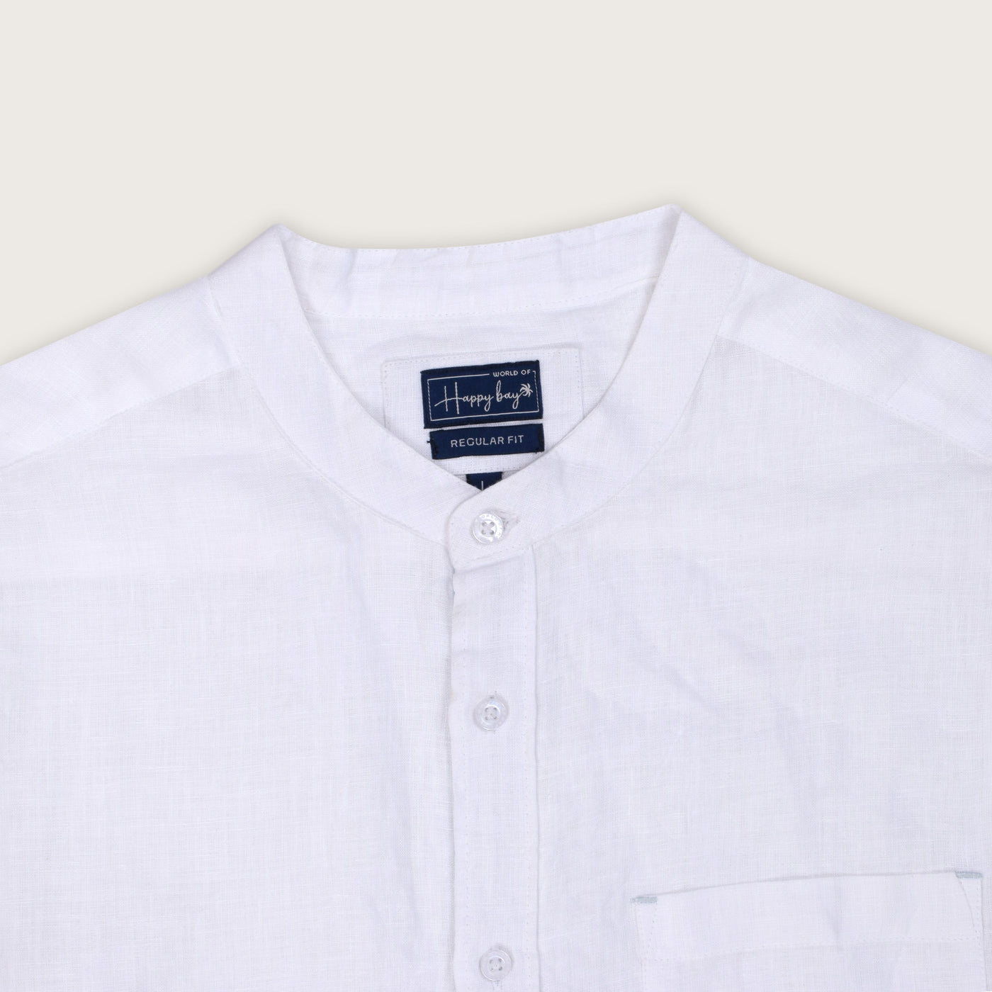 Happy Bay Wear Right Shirt Elegant white shirt with a mandarin collar. Get it now!