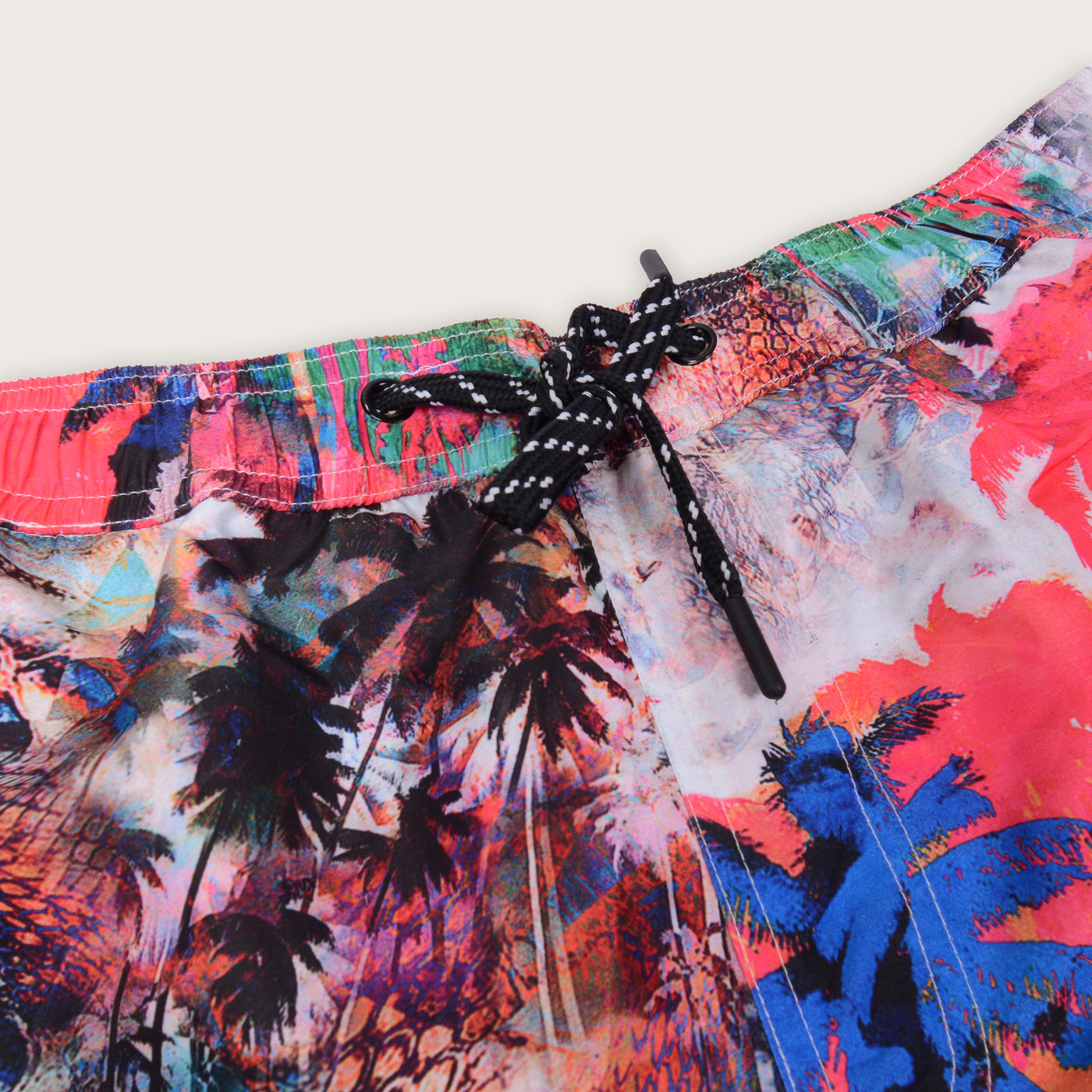Shorts de baño en el bosque