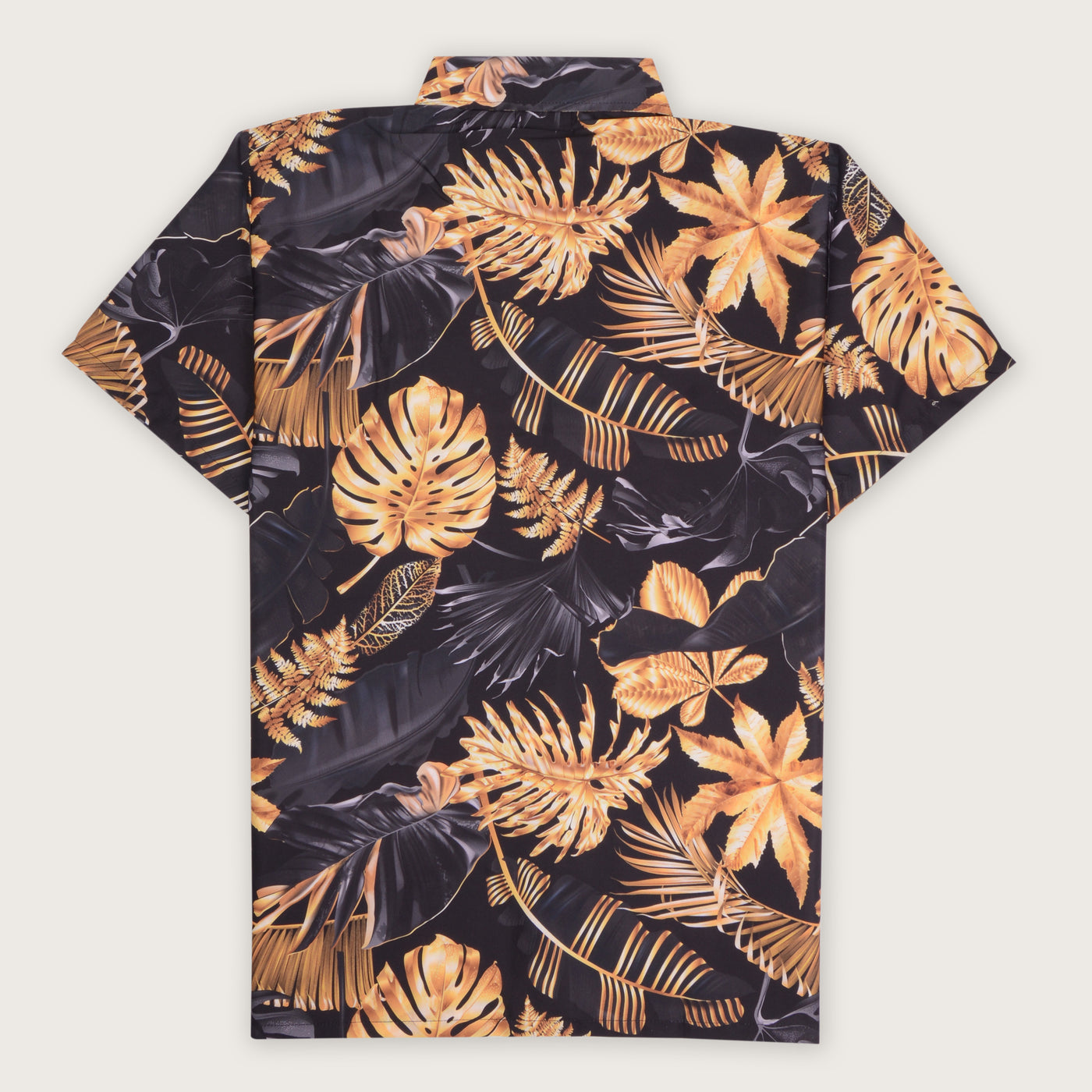 Goteando en camisa hawaiana dorada